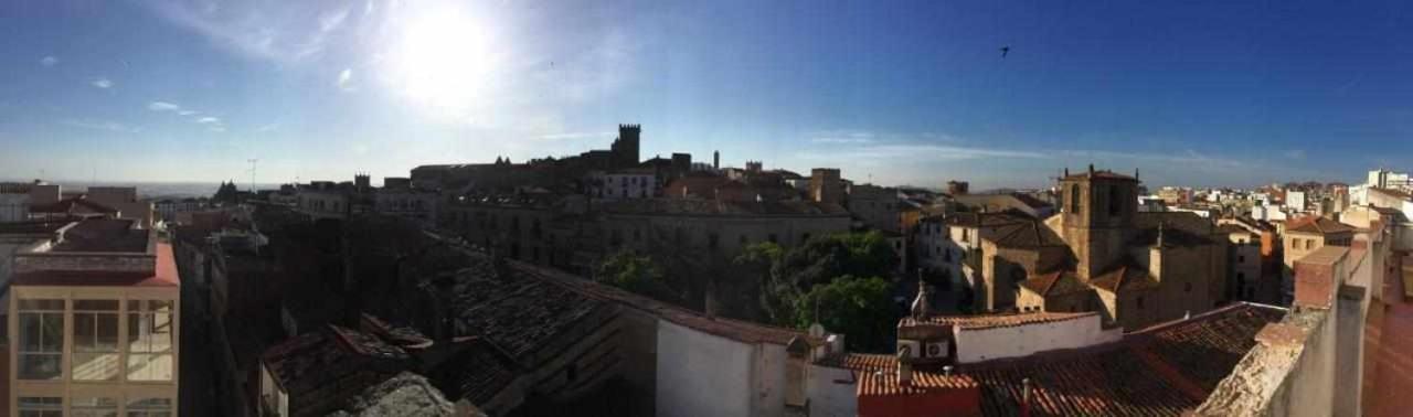 Kubik Apartamentos K3 Caceres Luaran gambar