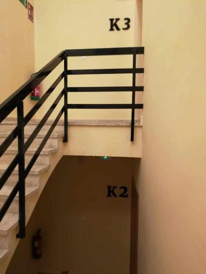 Kubik Apartamentos K3 Caceres Luaran gambar