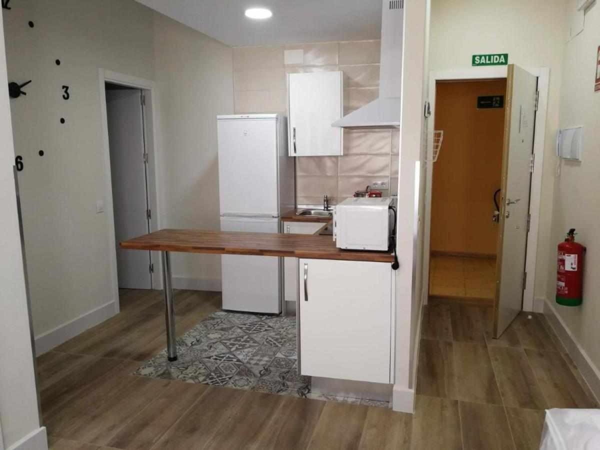 Kubik Apartamentos K3 Caceres Luaran gambar